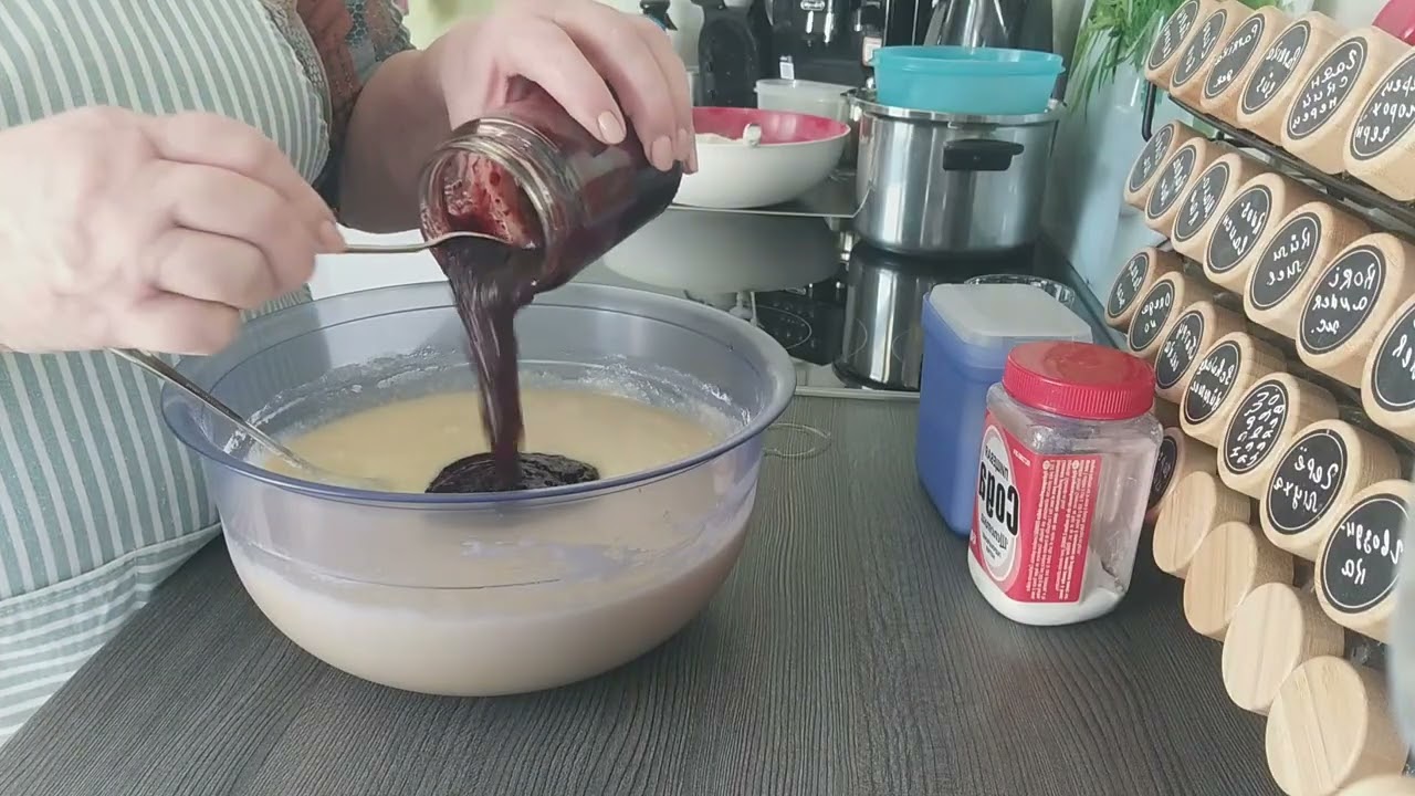 Манник,делается очень быстро и он очень вкусный 