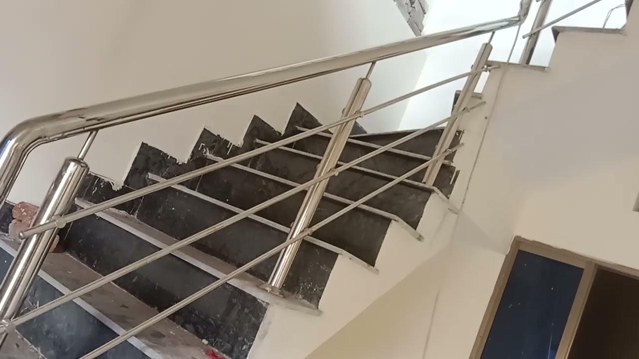 ​Ghar ke liye behtareen Steel Grill ka design