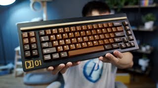 J-01 with lubed Yellow Gateron Inks Build Stream
Keyboard:J-01
Plate material: Carbon fiber
Keycaps: GMK Chocolatier
Switches: Yellow Gateron Inks
Lube: Krytox 203g00
Stabilizers: Genuine GMK screw in, lubed and clipped
FOLLOW & SUBSCRIBE
Website: https://taehatypes.com
Twitch: https://twitch.tv/taehatypes
Twitter: https://twitter.com/taehatypes
Patreon: https://patreon.com/taehatypes
Facebook: https://facebook.com/taehatypes
Instagram: https://instagram.com/taehatypes
Gears List: https://amazon.com/shop/taehatypes
Discord: https://discord.gg/taehatypes
SPONSORS
Dixie Mech: https://taehatypes.dixiemech.com
Drop: https://drop.com/home?referer=PYHQD9
KBDfans: https://kbdfans.com
Keycult: https://keycult.io
Kono: https://kono.store
NovelKeys: https://novelkeys.xyz - Promo code: taehakeys for 5% off
Prime Keyboards: https://www.primekb.com
Switchmod: https://switchmod.net/taehatypes - Get 4% off (applied at checkout)
ZealPC: https://zealpc.net/taehatypes
#yellow #gateron #inks J-01 with lubed Yellow Gateron Inks Build Stream