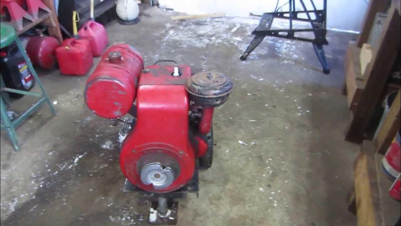 wisconsin single cylinder engine, she's a runner! - YouTube
