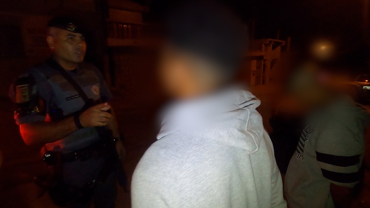 Vagabundo colocou os amigos numa roubada com os policiais de ROTA. Diretor Elias Junior