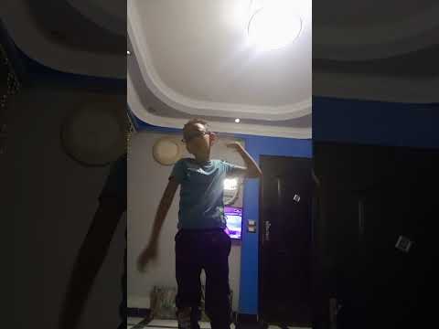 بلغني اللي انت شاب استك