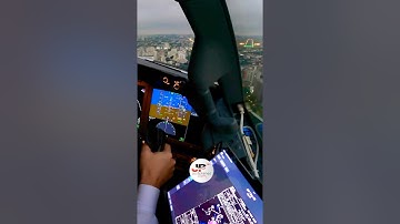 737MAX at challenging airport