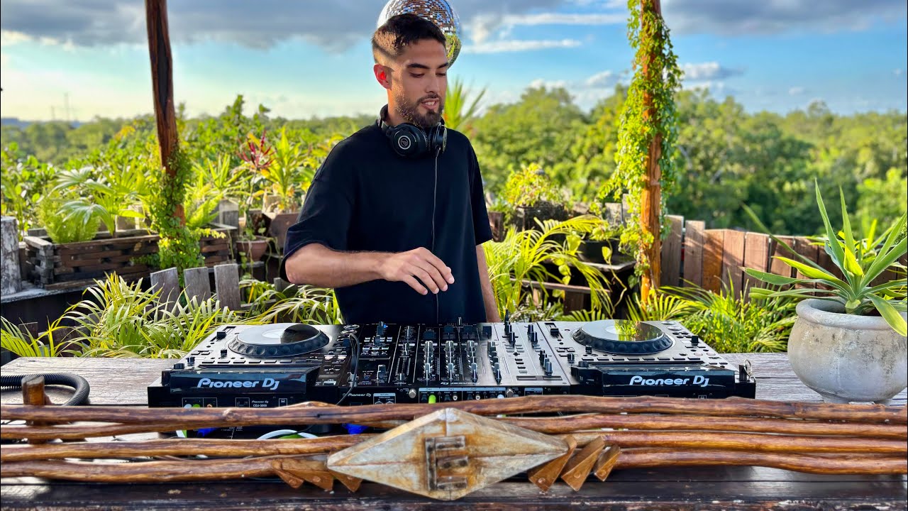 Santiago Giordano | Techno Peak Time Sunset Mix 2026 | By 