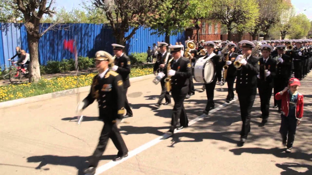 "Севастополь - гордость русских моряков" (Парад в Серпухове) - YouTube