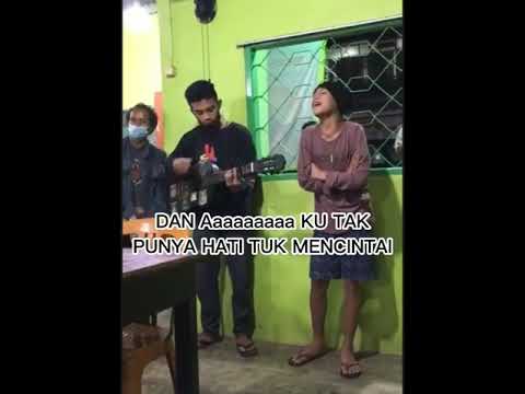 pengamen cilik suara