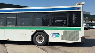 1306 - 2010 Gillig G27B102N4 Low Floor Transit Bus 1306 - 2010 Gillig G27B102N4 Low Floor Transit Bus
