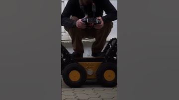 An ordinary test drive with a 4WD robot