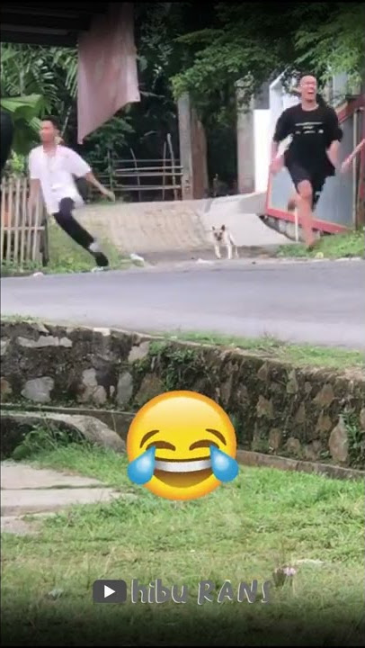 Video lucu viral terbaru bikin ngakak - dikejar anjing 😂 #shorts #funnyvideos #viral
