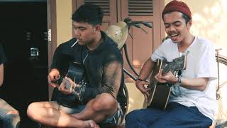 Pure - Tuntutan Hobi ( Live Accoustic )