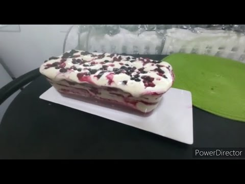 tiramisu-🍧-xxl-aux-fruits-rouges-avec-très-peu-d'ingrédients