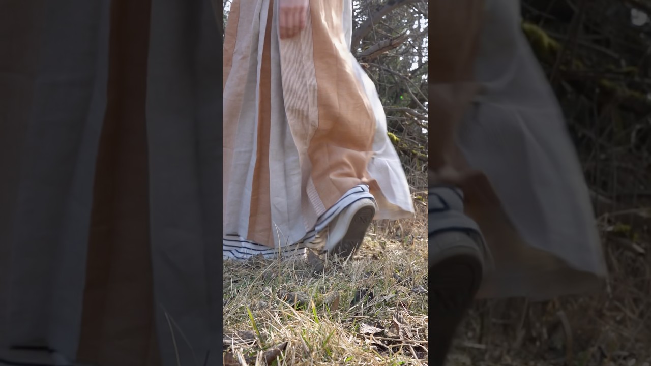 Loni jsem ušila šaty FOLD IT z krásného českého lnu. A pořád je miluju! ♥️ #sewing #sewingpatterns