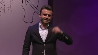 Eğlenmeyi Öğren, Öğrenmeyi Öğret | 2020 | Caner Sarıoğlu | TEDxResetSalon