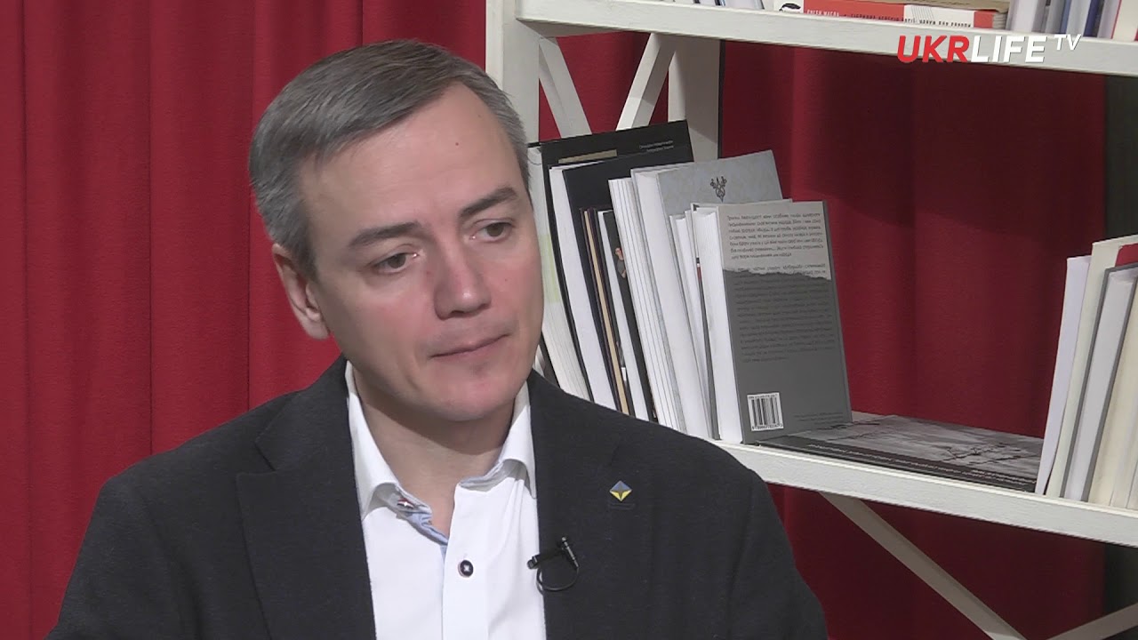 Что может стоять за отравлением Скрипаля? – Александр Хара - YouTube