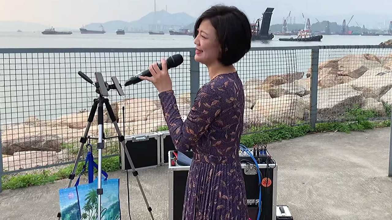 2019.10.26 西九文化區街演 - 第3節 (襟裳岬, 明星, 大約在冬季, 姑娘十八一朵花, 身騎白馬, 情人) + 謝謝香港及海外朋友的PayPal支持, 香港旺角小龍女龍婷