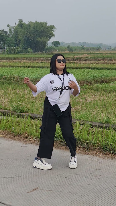 geolan samping yg asik bundaku karnafal jiyu #karnafal #cover #djremix #dj #jogetkarnafal