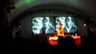 Maestro and Mikki Dee - Live @ Splore 2010