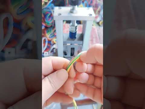 Mesin praktis untuk mengupas kabel tembaga dengan sangat mudah #shorts