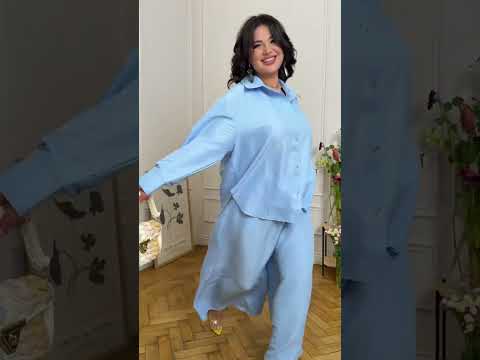 Оверсайз-женский костюм со свободной рубашкой на пуговицах и брюками палаццо 50-64 размер, видео 1