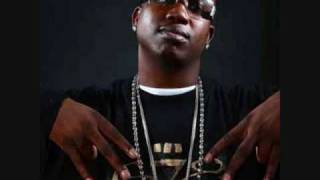Gucci Mane I think I love her with lyrics