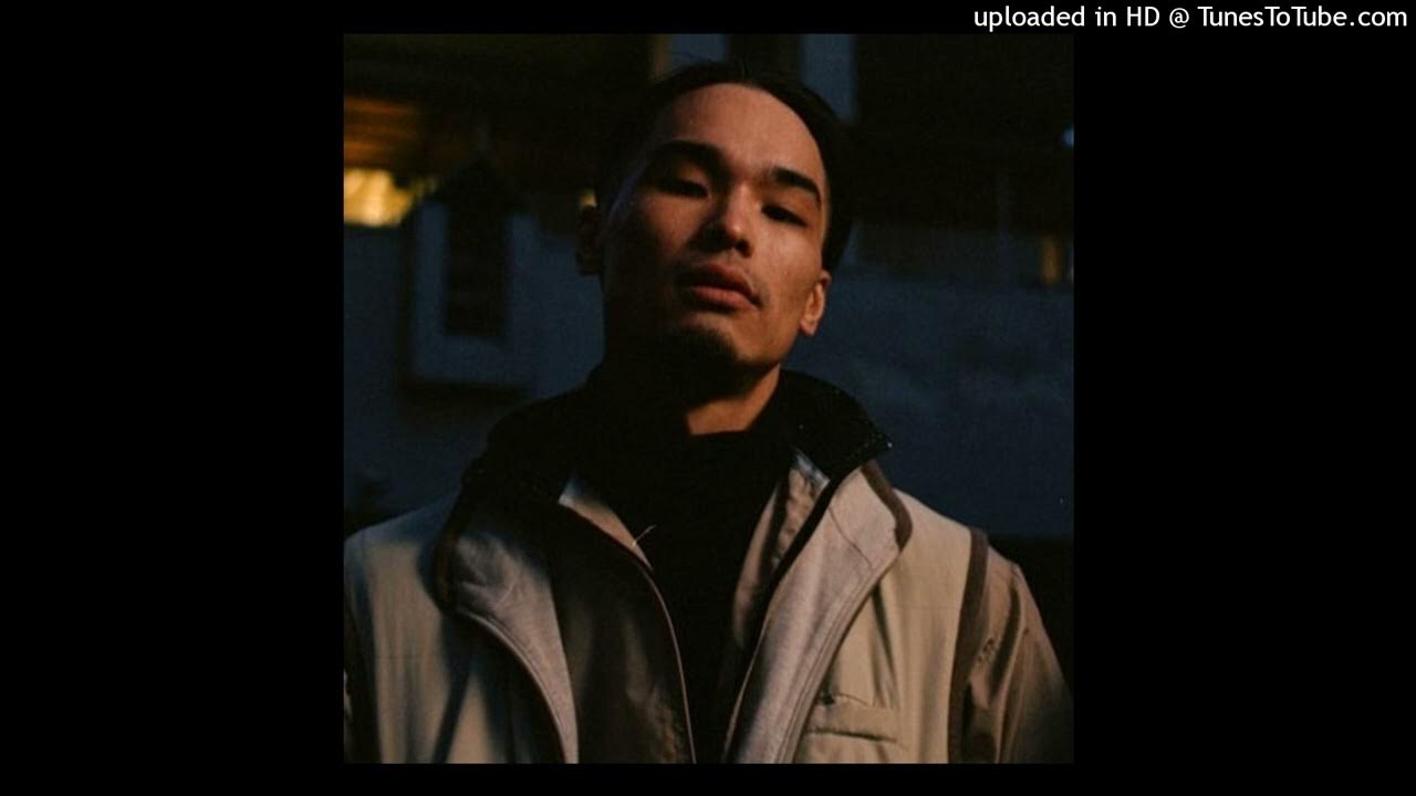 Truwer и скриптонит. 104 truwer. Дерзко трувер. Qurt, недры, скриптонит - дерзко remix genius. Саян трувер.