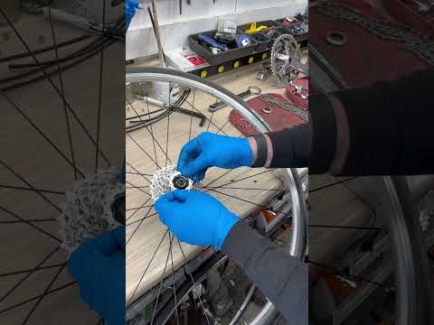 Installing 10 speed Sram Wheel Cassettte Cogset | Ultrasonic Cleaner Magic | #shorts #bike #wheels