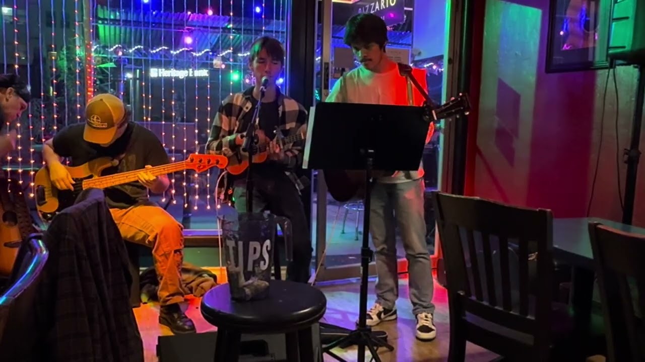 I Wish I Knew You Before I Fell In Love - Henry From Oregon (Pizzario Open Mic 4)