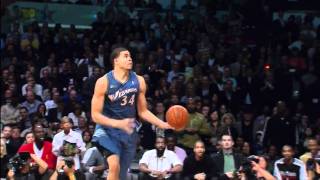 JaVale McGee Two Baskets Two Balls Perfect Dunk (2-19-2011 NBA Dunk Competition)