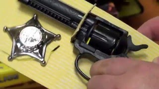 Ковбойский набор револьвер+звезда шерифа 204/G Gonher