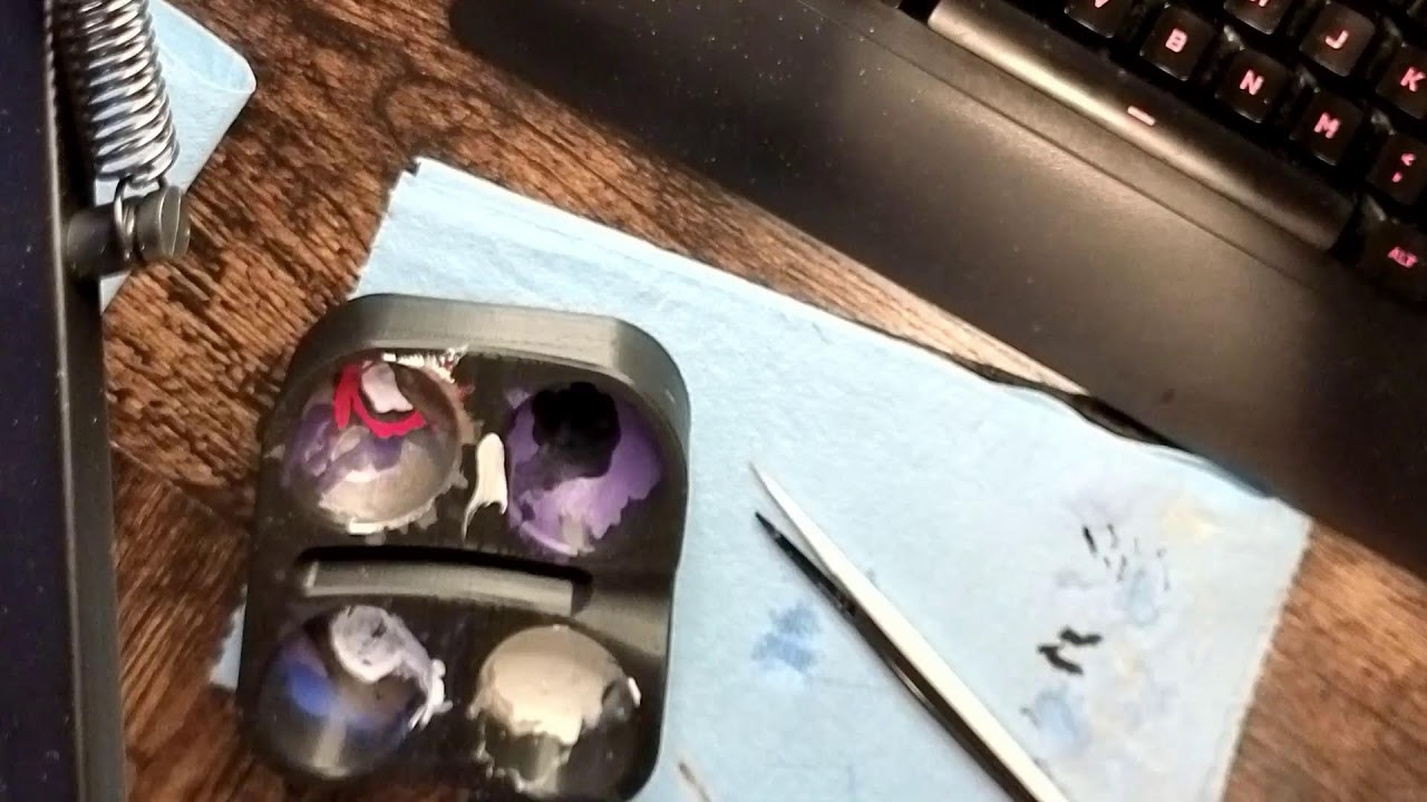 Painting: Minis and special paints and you!