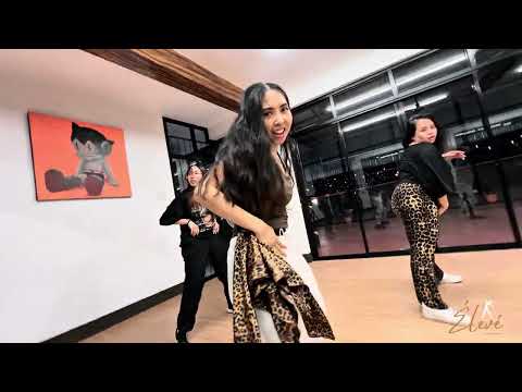 KOMPET x JIGGLE BY: MAUREEN, DJ WHYNE (FEMALE DANCEHALL)