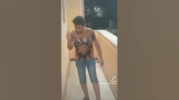 انا مودي مش متظبط حد يجيب سجاره مسخره 