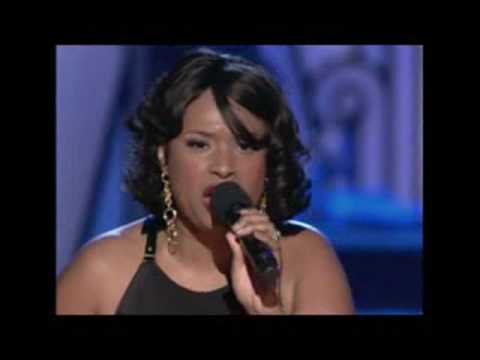 Jennifer Hudson Singing "Over The Rainbow"