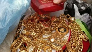 I Found a Box of GOLD in the Trash! (Unbelievable Discovery)