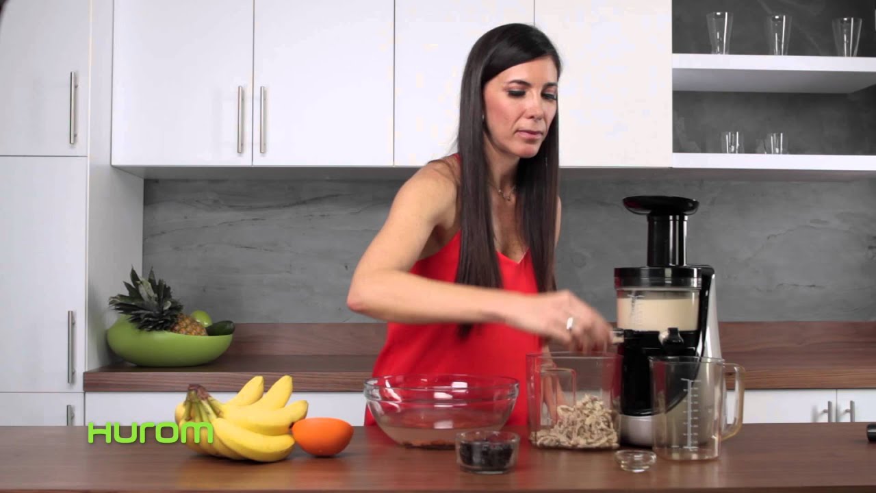 Leche de Almendra Hurom - YouTube