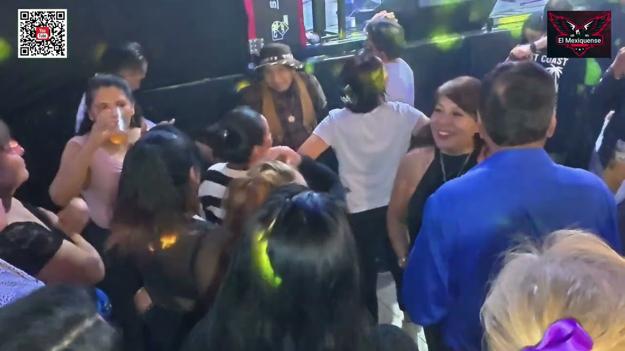 Grupo la Chomba en el Gran Salón Tlatelolco CDMX 