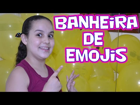 Mari Pretend Play with Baby Baloons Video for kids - Hora da Mari