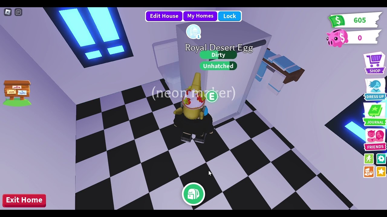 I OPEN "ROYAL DESERT EGG" IN ADOPT ME