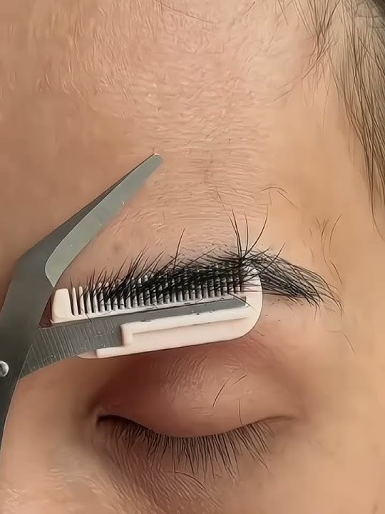 Eyebrow trimming for beginners #eyebrow trimming knife and eyebrow scissors