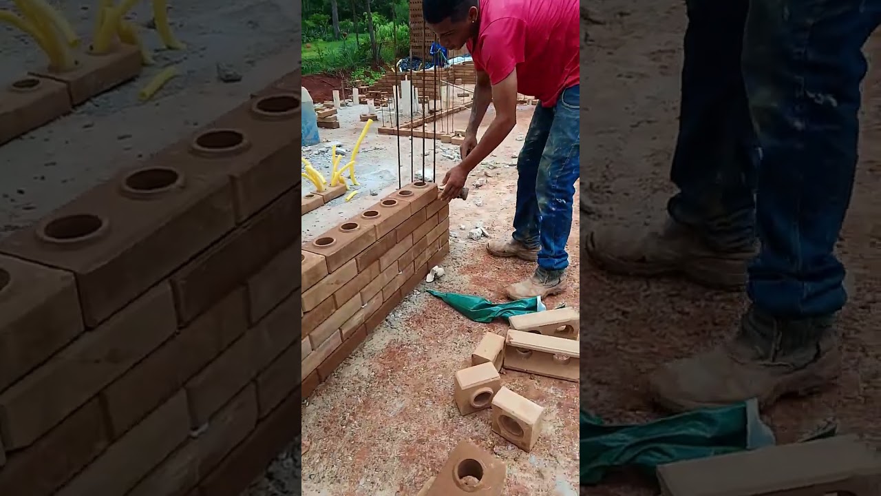 Meu colaborador Vitor aprendendo a instalar tijolos ecológico. 