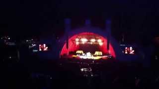 Fleetwood Mac - HOLLYWOOD BOWL - Second Hand News (clip)