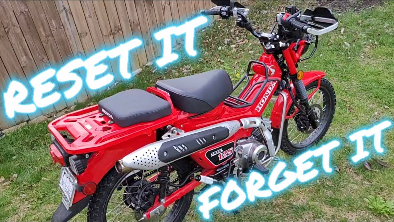 RESET (COOL?) STUFF on a Honda Trail 125. CT125 gets ECM, TPS, and DTC codes read and reset.