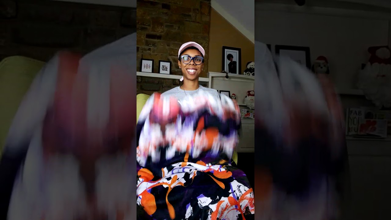 Blot Sherpa Fleece Throw Blanket