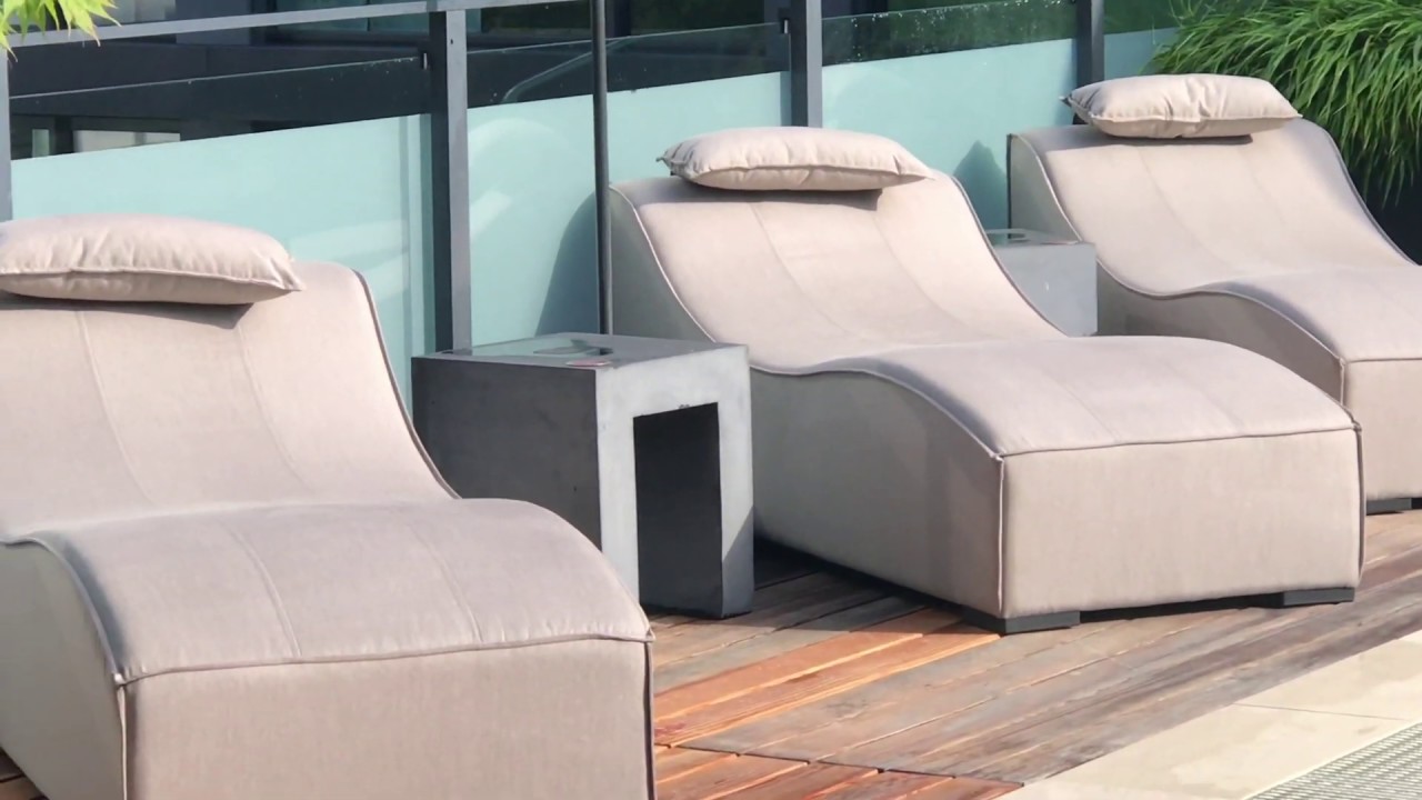 Outdoor Lounges Lieferung deluxe von viplounge für den Sihlpark Fitness & Wellness Feusisberg