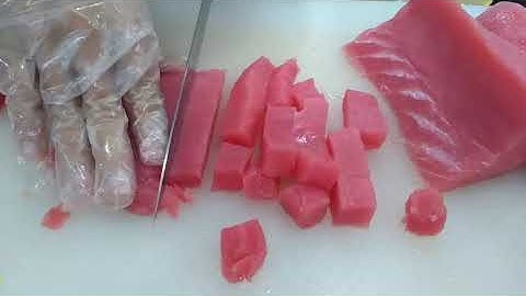 Cắt cá ngừ /CUTTING TUNA SAKU