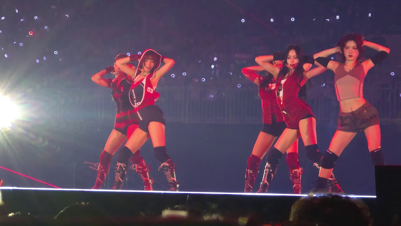 250720 TWICE NAYEON,JEONGYEON,MOMO,MINA 'BATTITUDE' Fancam THIS IS FOR WORLD TOUR in INCHEON Day2