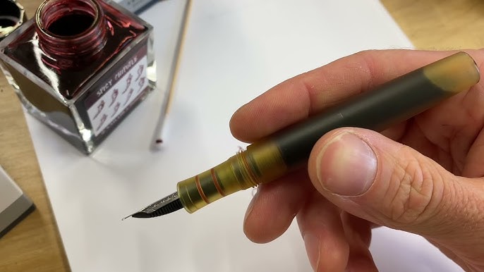 How Does A Fountain Pen Work?! - YouTube