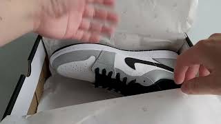 Nike Air Jordan 1 Low Light Smoke Grey unboxing
