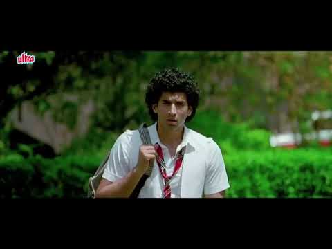 funny-moment-of-*action-replay*-hindi-movie