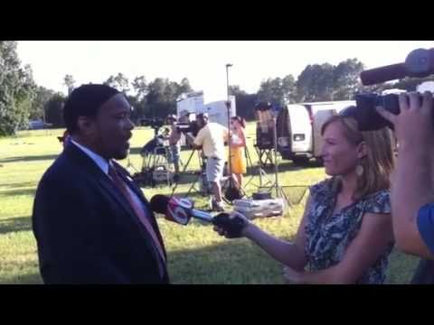 MAS Freedom Mahdi Bray being interviewed by NewsChannel6 on Quran burning Gainesville FL